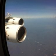 toekneetraveler